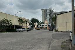 Gudang Disewa di Jakarta Barat dengan LB 550m2 Area Komersial Ramai Gudang Disewa di Jakarta Barat dengan LB 550m2 Area Komersial Ramai