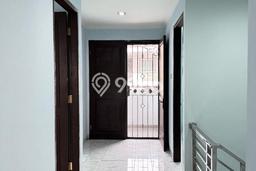 Rumah Modern 4 Kamar LT 120m2 di Daan Mogot Rumah Modern 4 Kamar LT 120m2 di Daan Mogot