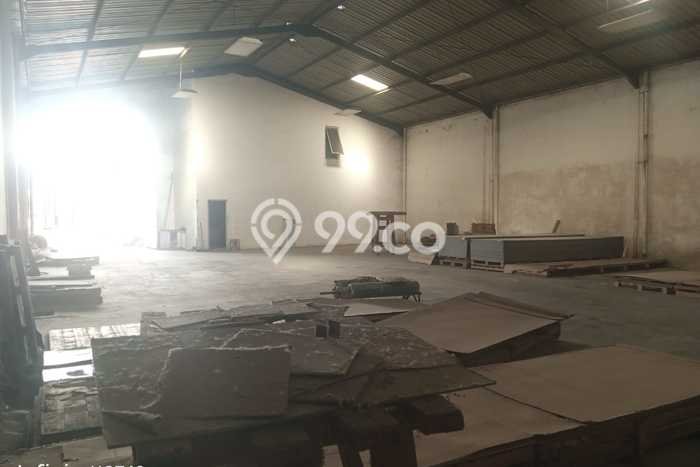 Gudang Dijual di Jakarta Barat LT 560m2 & LB 480m2 Lokasi Terbaik! Gudang Dijual di Jakarta Barat LT 560m2 & LB 480m2 Lokasi Terbaik!