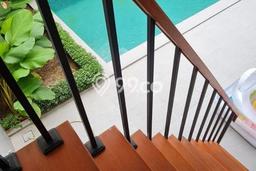 Rumah Kualitas Premium LT 300m² Akses Dekat di Jantung Kota Pantai Indah Kapuk, Jakarta Utara Rumah Kualitas Premium LT 300m² Akses Dekat di Jantung Kota Pantai Indah Kapuk, Jakarta Utara