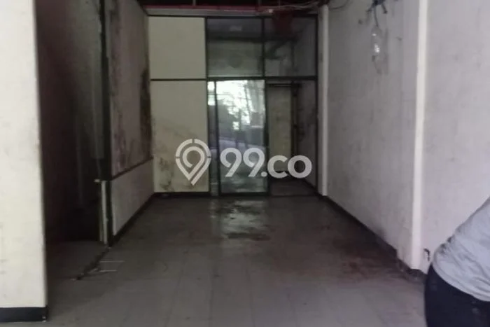 Ruko Dijual di Jakarta Barat LT 170m2 & LB 510m2 Lokasi Terbaik! Ruko Dijual di Jakarta Barat LT 170m2 & LB 510m2 Lokasi Terbaik!