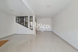 Di jual cepat rumah kelapa gading Di jual cepat rumah kelapa gading