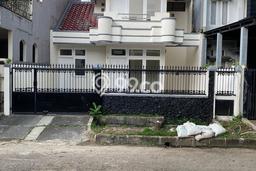 BEST DEAL! Rumah Nyaman di Ciledug, Luas 144m² Bangunan 280m² BEST DEAL! Rumah Nyaman di Ciledug, Luas 144m² Bangunan 280m²