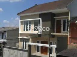 Hunian Cantik Modern Lb 218m2 di Kembangan, Jakarta Barat Hunian Cantik Modern Lb 218m2 di Kembangan, Jakarta Barat