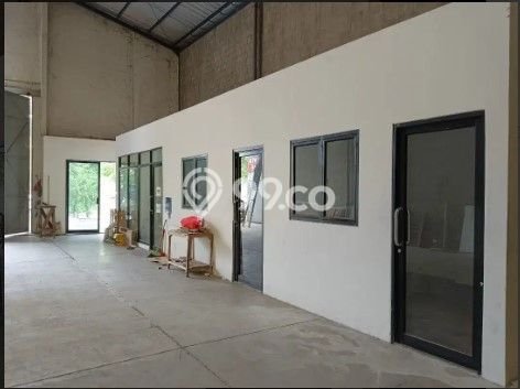 Gudang di Bekasi, Luas 240m², Lokasi Premium, Siap Operasi Gudang di Bekasi, Luas 240m², Lokasi Premium, Siap Operasi