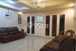 Dijual Rumah Mewah Elegan Dengan View Cantik di Taman Palem, Jakarta Barat Dijual Rumah Mewah Elegan Dengan View Cantik di Taman Palem, Jakarta Barat