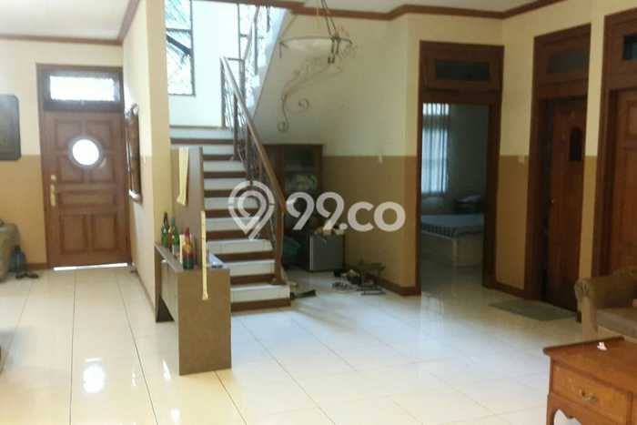 Hunian Mewah Siap Huni LT 444m2 di Sukasari, Bandung Hunian Mewah Siap Huni LT 444m2 di Sukasari, Bandung