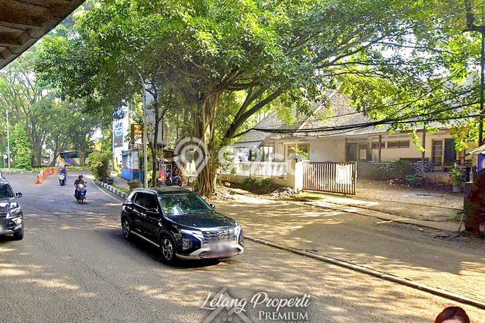 Unit Komersial Dijual di Coblong Bandung 650m2 Unit Komersial Dijual di Coblong Bandung 650m2