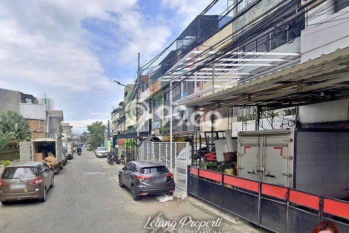 Untuk Dijual! Ruko di Gunung Sahari Jakarta Pusat LT 160m2 / LB 320m2 Kawasan Strategis Untuk Dijual! Ruko di Gunung Sahari Jakarta Pusat LT 160m2 / LB 320m2 Kawasan Strategis