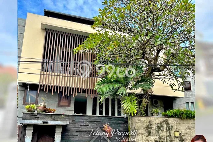 For Sale Rumah Mewah Exclusive di Denpasar Barat, Denpasar For Sale Rumah Mewah Exclusive di Denpasar Barat, Denpasar