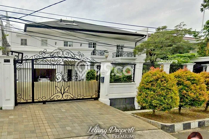 Siap Huni Rumah Mewah 5 Kamar di Kebon Jeruk Dekat ke Mana Saja Siap Huni Rumah Mewah 5 Kamar di Kebon Jeruk Dekat ke Mana Saja