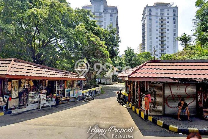 Lahan Strategis di Menteng Dijual dengan Luas 455m2 Lahan Strategis di Menteng Dijual dengan Luas 455m2