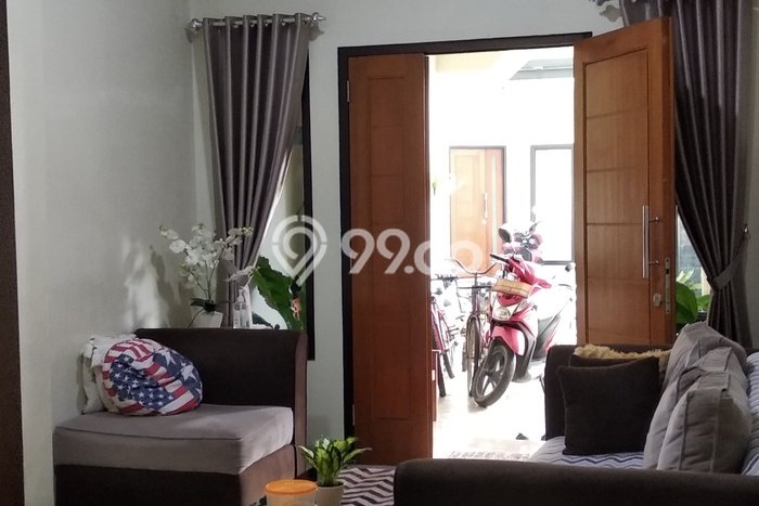 Jual Rumah Minimalis Bagus Punya 3 KT di Pamulang Tangerang Selatan SHM Jual Rumah Minimalis Bagus Punya 3 KT di Pamulang Tangerang Selatan SHM