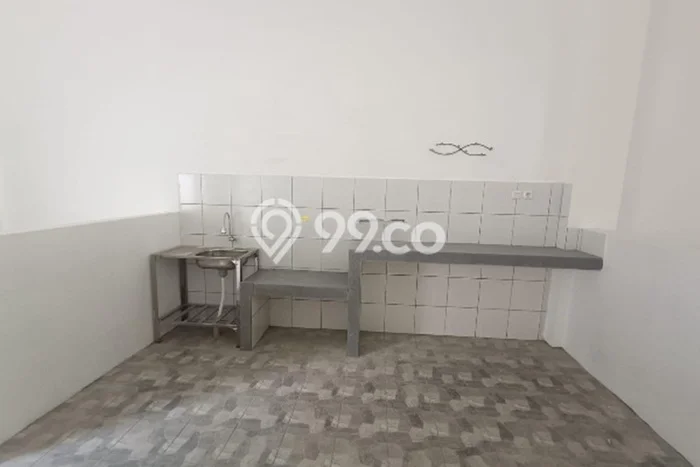 SEWA TERBAIK! Ruko di Serengan, Luas 500m², Jalan Strategis SEWA TERBAIK! Ruko di Serengan, Luas 500m², Jalan Strategis