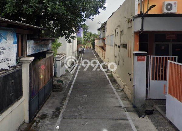 Disewakan Cepat Rumah Kondisi Baik di Area Banjarsari, Surakarta Disewakan Cepat Rumah Kondisi Baik di Area Banjarsari, Surakarta