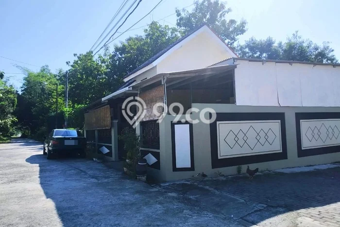 KESEMPATAN TERBAIK! Rumah Asri di Ngemplak, Luas 90m2m² LB 47m2m² KESEMPATAN TERBAIK! Rumah Asri di Ngemplak, Luas 90m2m² LB 47m2m²
