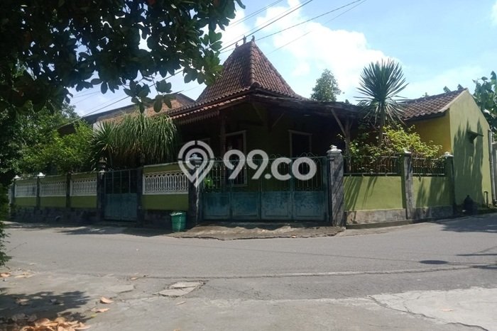 Hunian Cantik Minimalis Lb 135m2 di Kartasura, Sukoharjo Hunian Cantik Minimalis Lb 135m2 di Kartasura, Sukoharjo