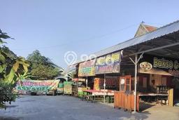 Komersial Dijual di Cemani Solo dengan LB 400m2 Komersial Dijual di Cemani Solo dengan LB 400m2