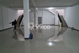 Gudang Disewa di Bandung dengan LB 388m2 Area Komersial Ramai Gudang Disewa di Bandung dengan LB 388m2 Area Komersial Ramai