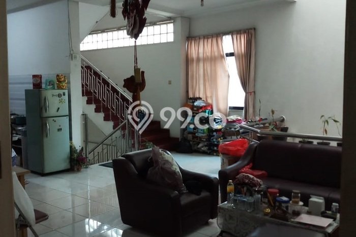 Ruko Dijual di Bandung LT 250m2 & LB 800m2 Lokasi Terbaik! Ruko Dijual di Bandung LT 250m2 & LB 800m2 Lokasi Terbaik!