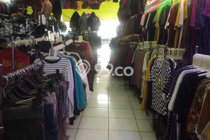 Ruko Dijual di Bandung LT 300m2 & LB 600m2 Lokasi Terbaik! Ruko Dijual di Bandung LT 300m2 & LB 600m2 Lokasi Terbaik!