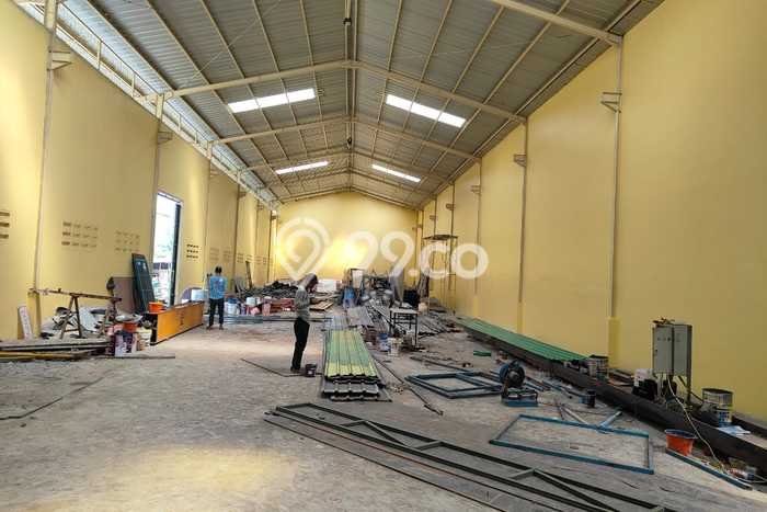 Untuk Dijual! Pabrik di Pasar Kemis Tangerang LT 1800m2 / LB 1300m2 Kawasan Bisnis Untuk Dijual! Pabrik di Pasar Kemis Tangerang LT 1800m2 / LB 1300m2 Kawasan Bisnis