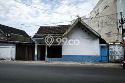 Jual Rumah Luas Elegan Dengan View Eksklusif di Mojosongo, Surakarta Jual Rumah Luas Elegan Dengan View Eksklusif di Mojosongo, Surakarta