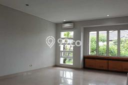Rumah 4 Kamar Dekat Tempat Strategis di Pondok Indah, Jakarta Selatan Rumah 4 Kamar Dekat Tempat Strategis di Pondok Indah, Jakarta Selatan
