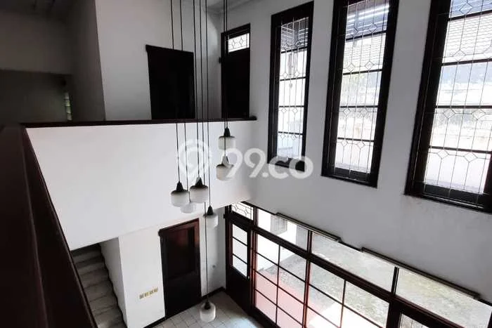 For Sale! Premium House LT 246m2 Desain Modern di Pondok Indah For Sale! Premium House LT 246m2 Desain Modern di Pondok Indah