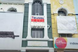Ruko di Lebak Bulus, Luas 220m², Kawasan Bisnis, Dekat Lebak Bulus, Jakarta Selatan, Jakarta Selatan Ruko di Lebak Bulus, Luas 220m², Kawasan Bisnis, Dekat Lebak Bulus, Jakarta Selatan, Jakarta Selatan