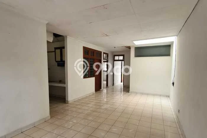 Untuk Dijual Tanah di Jakarta Selatan, Luas 184m2 SHM Untuk Dijual Tanah di Jakarta Selatan, Luas 184m2 SHM