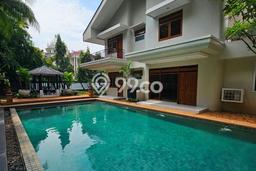 Rumah sewa siap huni 4 Kamar Tidur di Pondok Indah, Jakarta Selatan Rumah sewa siap huni 4 Kamar Tidur di Pondok Indah, Jakarta Selatan