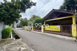 For Sale! Luxury House LT 485m2 Desain Modern di Pondok Pinang For Sale! Luxury House LT 485m2 Desain Modern di Pondok Pinang