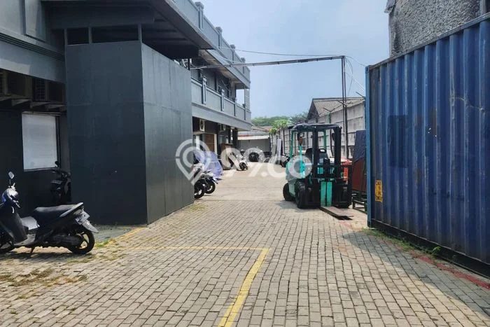 Gudang Dijual di Jakarta Barat LT 5080m2 & LB 1600m2 Lokasi Terbaik! Gudang Dijual di Jakarta Barat LT 5080m2 & LB 1600m2 Lokasi Terbaik!