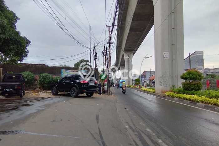 Lokasi Strategis! Dijual Ruko Bisnis di Kebayoran Lama, Jakarta Selatan Kondisi Bagus Lokasi Strategis! Dijual Ruko Bisnis di Kebayoran Lama, Jakarta Selatan Kondisi Bagus
