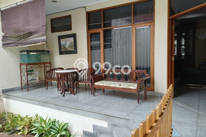 Jual Rumah Mewah Elegan Dengan View Cantik di Pejompongan, Jakarta Pusat Jual Rumah Mewah Elegan Dengan View Cantik di Pejompongan, Jakarta Pusat