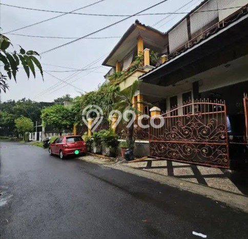 Unit Kost Dijual di Bintaro dengan 10 Kamar Area Ramai Unit Kost Dijual di Bintaro dengan 10 Kamar Area Ramai