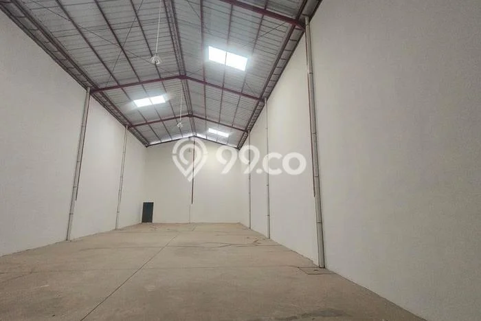 Unit Komersial Disewakan di Jakarta Utara Area Strategis Harga Kompetitif Unit Komersial Disewakan di Jakarta Utara Area Strategis Harga Kompetitif