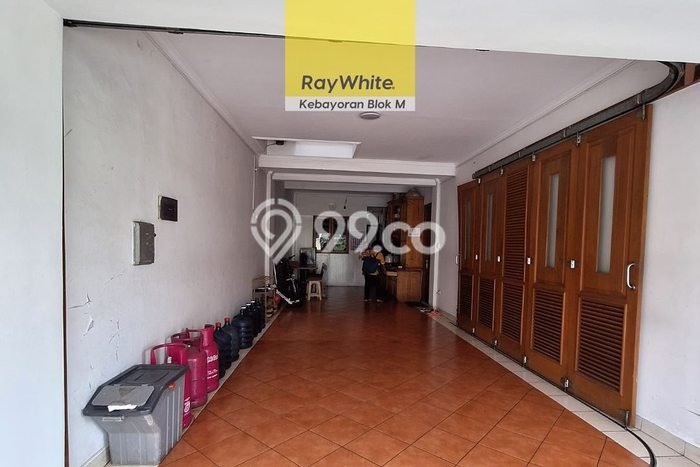 Siap Huni Rumah Mewah 7 Kamar di Cilandak Dekat ke Mana Saja Siap Huni Rumah Mewah 7 Kamar di Cilandak Dekat ke Mana Saja