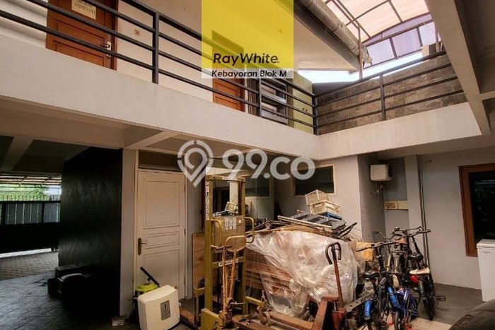Siap Huni Rumah Mewah 7 Kamar di Cilandak Dekat ke Mana Saja Siap Huni Rumah Mewah 7 Kamar di Cilandak Dekat ke Mana Saja