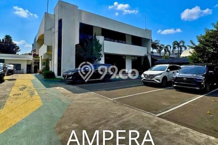 Unit Kantor Disewakan di Ampera di Area Ramai & Strategis Unit Kantor Disewakan di Ampera di Area Ramai & Strategis