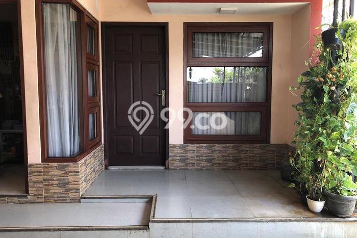 Rumah 5 KT 2 KM di Kawasan Kalimalang, Jakarta Timur Rumah 5 KT 2 KM di Kawasan Kalimalang, Jakarta Timur