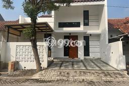 Rumah Luas Asri 5 KT Siap Pakai di Citraland Surabaya Rumah Luas Asri 5 KT Siap Pakai di Citraland Surabaya
