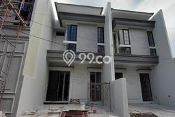 Jual Rumah Eksklusif 4 KT di Surabaya Kota, Surabaya Jual Rumah Eksklusif 4 KT di Surabaya Kota, Surabaya