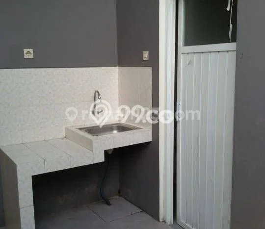 Ruko Disewa di Umbulharjo, Yogyakarta, LT 104m2 / LB 107m2 Ruko Disewa di Umbulharjo, Yogyakarta, LT 104m2 / LB 107m2