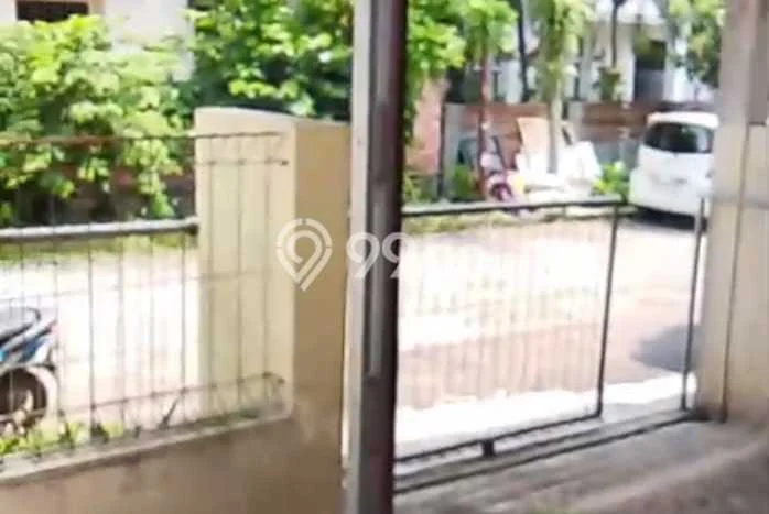 Lokasi strategis! Rumah siap pakai dikontrakkan di Limo LB 85m2 Lokasi strategis! Rumah siap pakai dikontrakkan di Limo LB 85m2