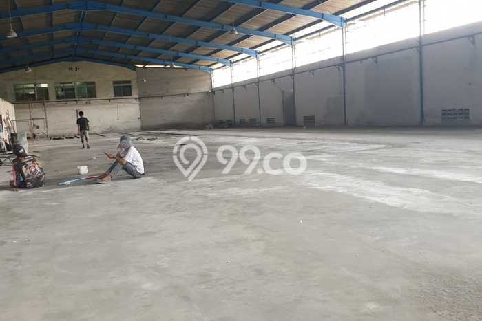 Gudang Disewakan Kawasan Leuwi Gajah, Luas 2000m², Lokasi Strategis, Siap Bisnis Gudang Disewakan Kawasan Leuwi Gajah, Luas 2000m², Lokasi Strategis, Siap Bisnis