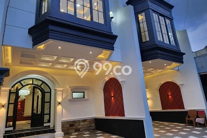 Dijual Hunian Rumah Terawat 3 Kamar di Tanah Baru, Depok Dijual Hunian Rumah Terawat 3 Kamar di Tanah Baru, Depok