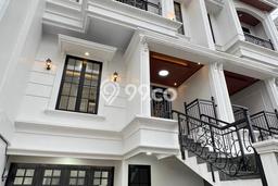 Hunian Mewah Siap Huni LT 81m2 di Cilandak, Jakarta Selatan Hunian Mewah Siap Huni LT 81m2 di Cilandak, Jakarta Selatan