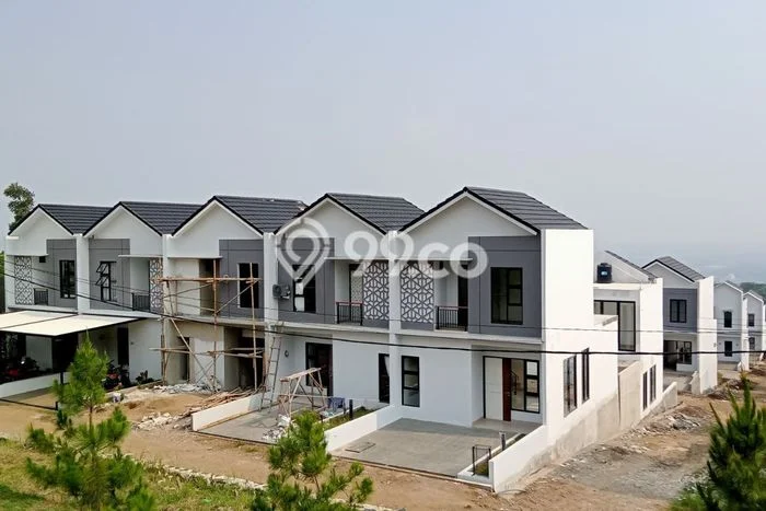 Dijual Rumah Eksklusif 2 KT di Cihanjuang, Bandung Dijual Rumah Eksklusif 2 KT di Cihanjuang, Bandung
